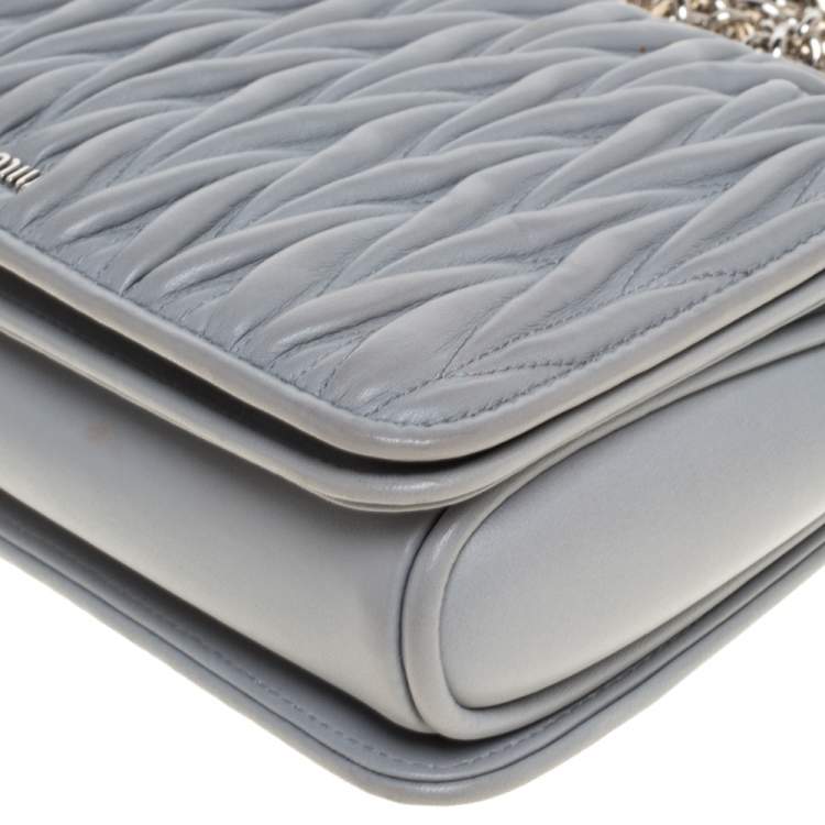 Pre Owned Miu Miu Grey Matelasse Leather Medium Club Shoulder Bag