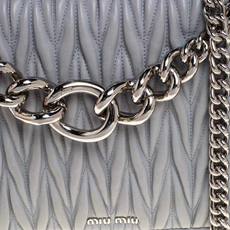 Pre Owned Miu Miu Grey Matelasse Leather Medium Club Shoulder Bag