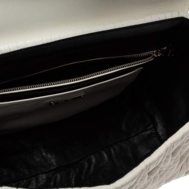 Pre Owned Miu Miu White Matelassé Leather Flap Top Handle Bag