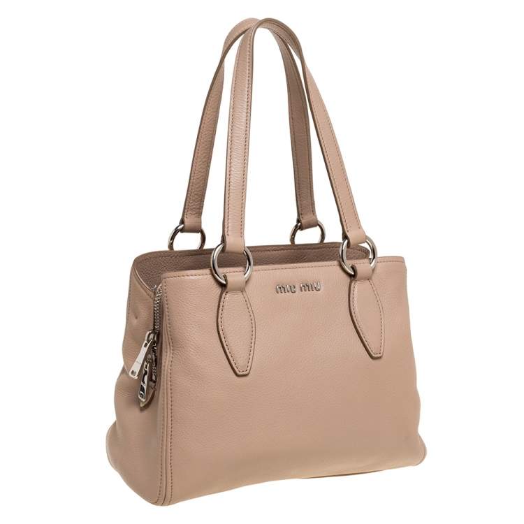 Pre Owned Miu Miu Beige Vitello Phenix Leather Zip Shopper Tote