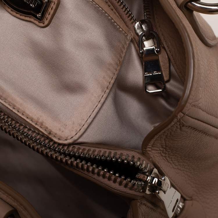 Pre Owned Miu Miu Beige Vitello Phenix Leather Zip Shopper Tote