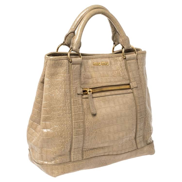 Pre Owned Miu Miu Pale Green Croc Embossed Patent Leather Front Zip Tote