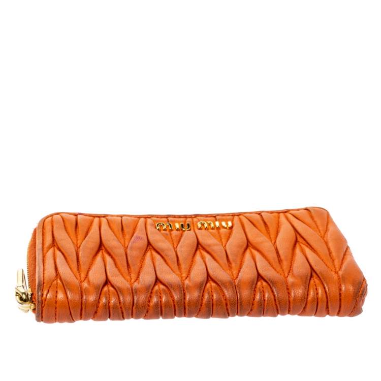 Pre Owned Miu Miu Orange Matelassé Leather Zip Pouch