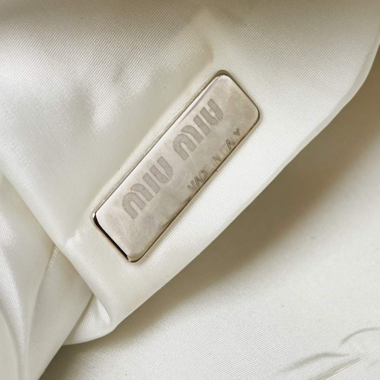 Pre Owned Miu Miu Off White Leather Zip Pouch