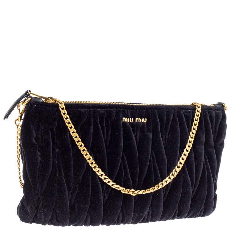 Pre Owned Miu Miu Black Velvet Matelasse Chain Clutch 