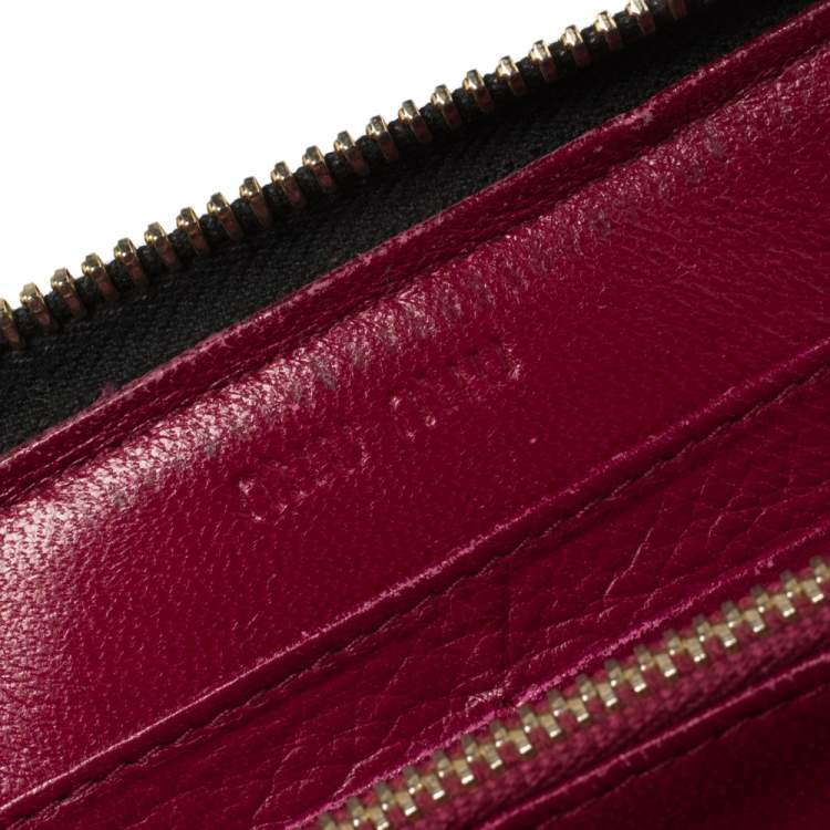 Pre Owned Miu Miu Black Patent Leather Bow Zip Around Wallet