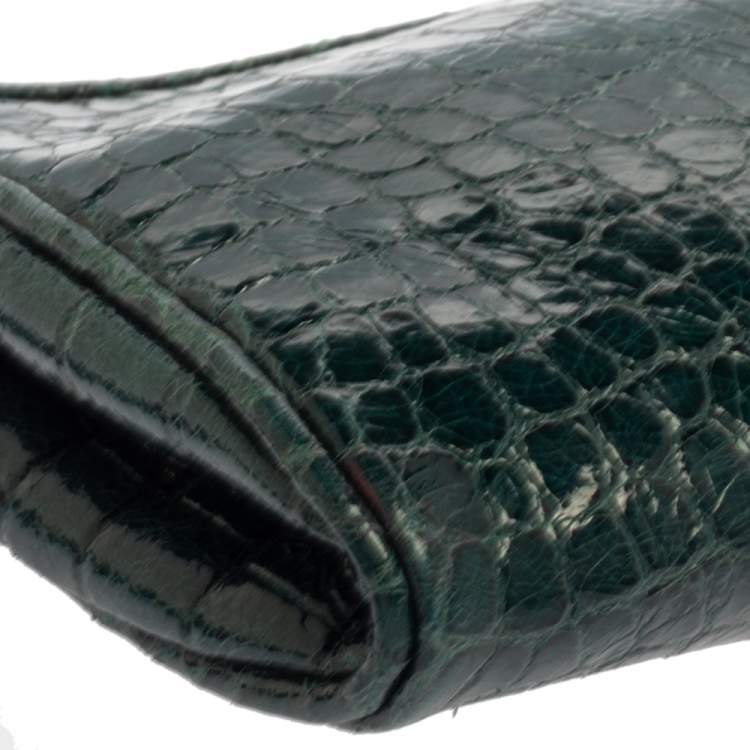 Pre Owned Miu Miu Green Croc Embossed Leather Wristlet Clutch