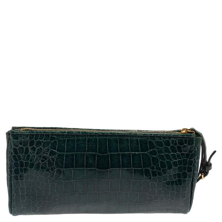 Pre Owned Miu Miu Green Croc Embossed Leather Wristlet Clutch