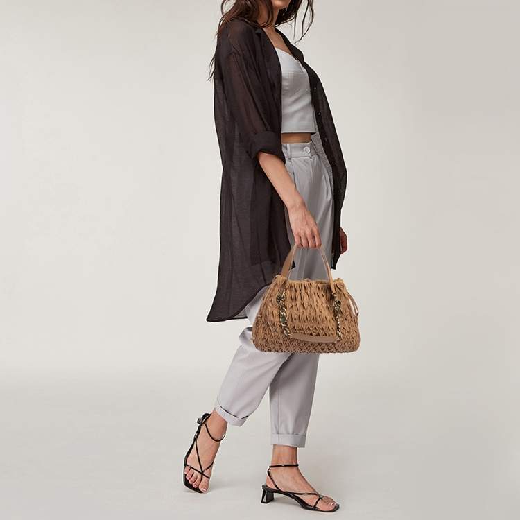 Pre Owned Bvlgari Beige Quilted Leather Monette Tote