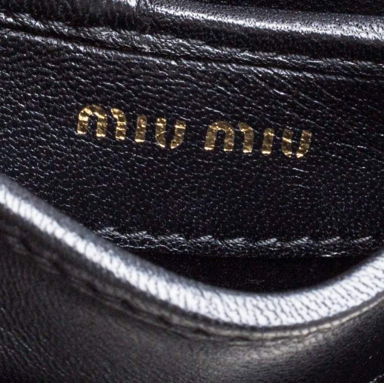 Pre Owned Miu Miu Black Matelasse Leather Coffer Charm Chain Bag