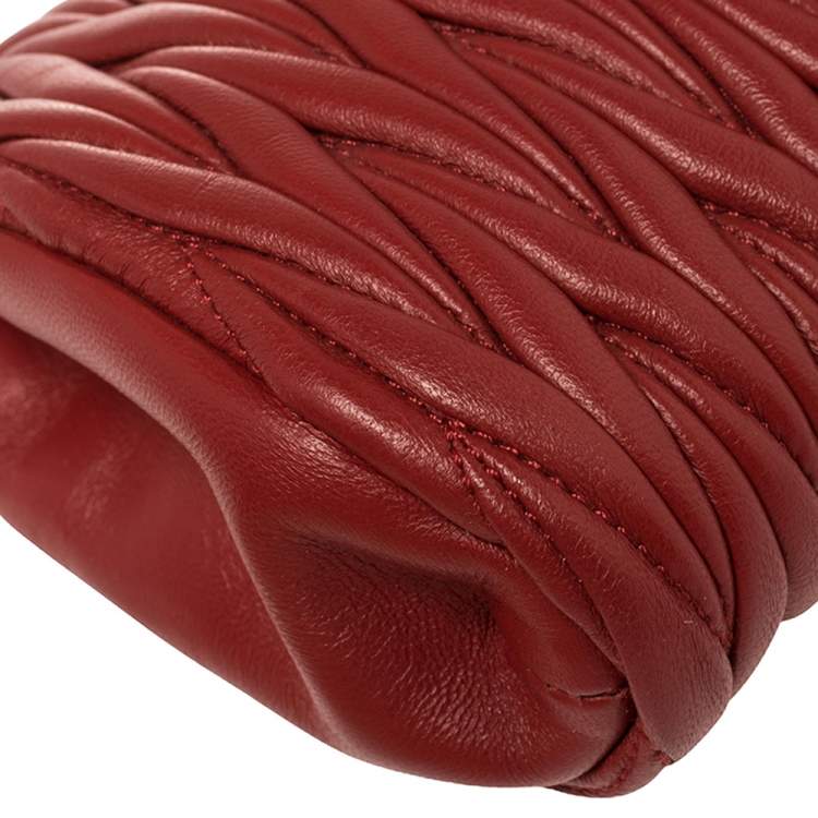Pre Owned Miu Miu Red Matelasse Leather Wristlet Pouch