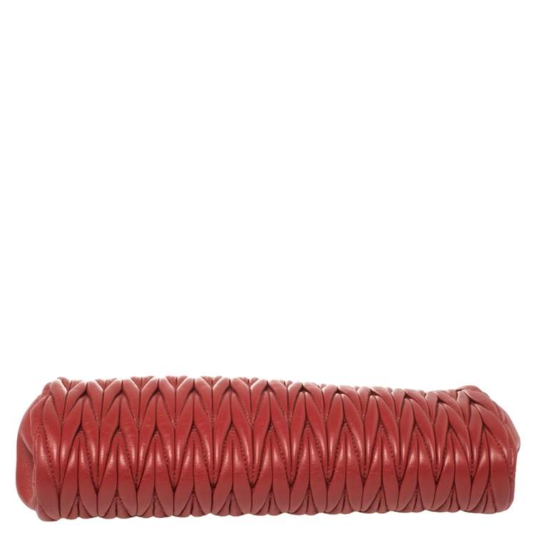 Pre Owned Miu Miu Red Matelasse Leather Wristlet Pouch