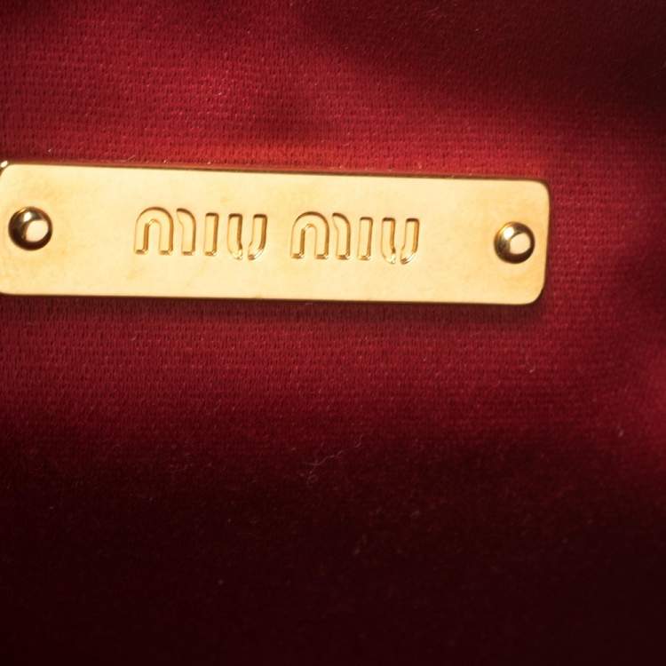 Pre Owned Miu Miu Red Matelasse Leather Wristlet Pouch