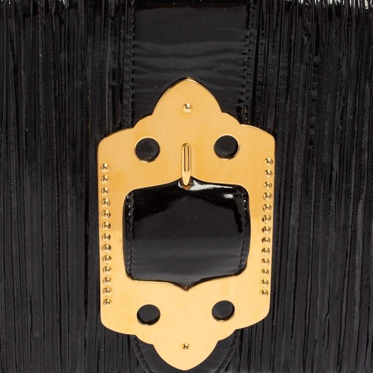 Pre Owned Miu Miu Black Pleated Patent Leather Clutch