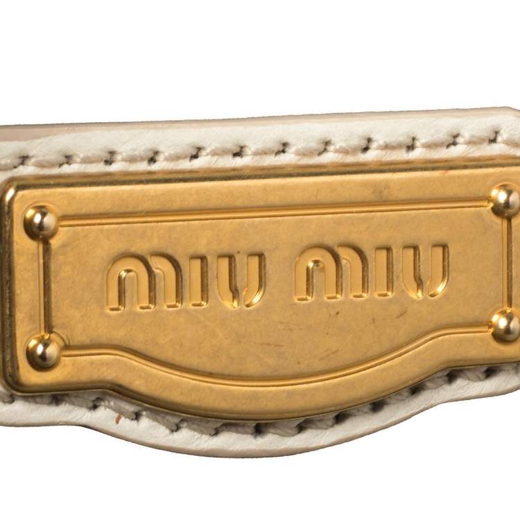 Pre Owned Miu Miu Off White Matelassé Leather Coffer Hobo