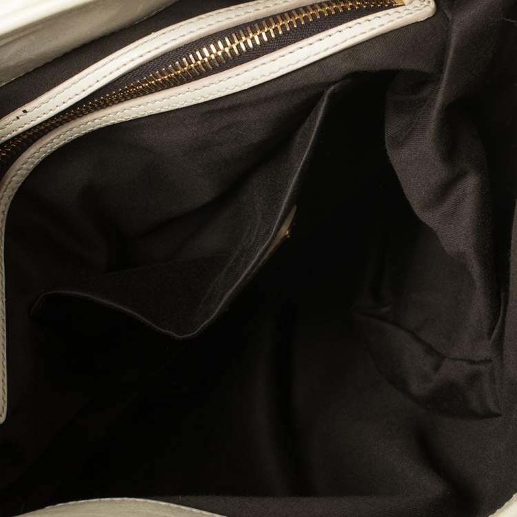 Pre Owned Miu Miu Off White Matelassé Leather Coffer Hobo