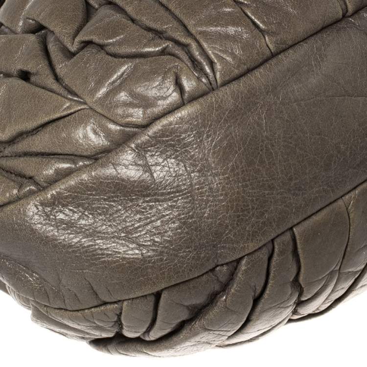 Pre Owned Miu Miu Grey Matelassé Leather Coffer Hobo