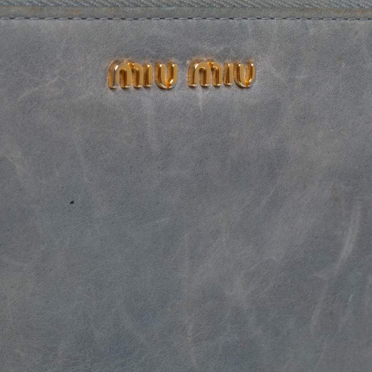 Pre Owned Miu Miu Grey Leather Zip Around Wallet