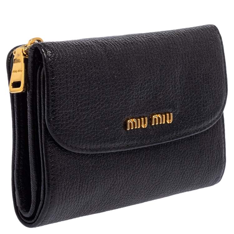 Pre Owned Miu Miu Black Leather Madras Compact Wallet