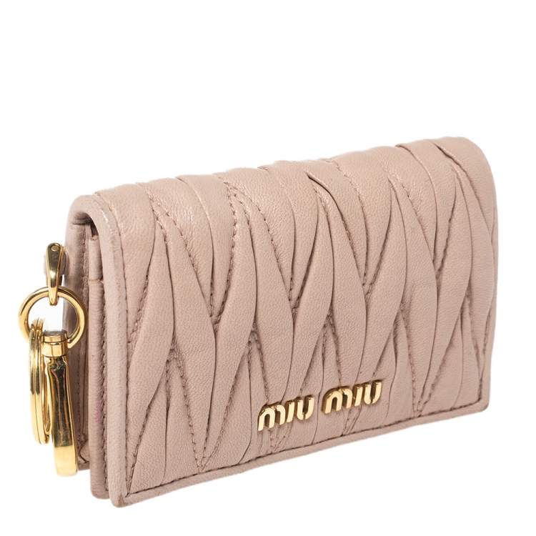 Pre Owned Miu Miu Beige Matelassé Leather Flap Compact Card Case