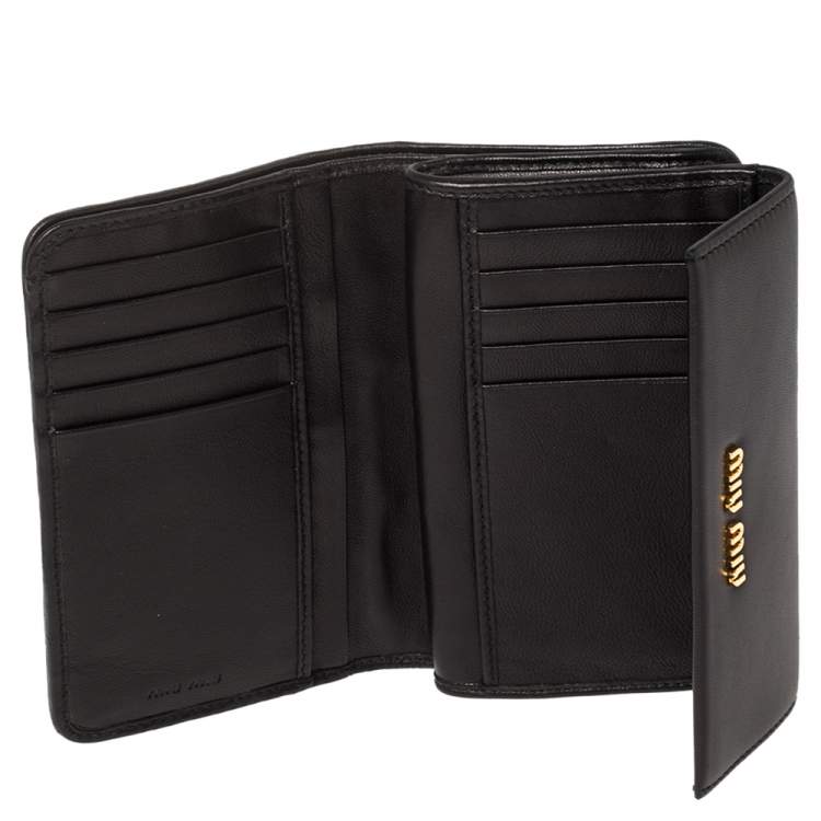 Pre Owned Miu Miu Black Matelasse Leather Flap Compact Wallet 