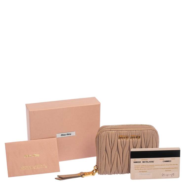 Pre Owned Miu Miu Dusty Pink Matelassé Leather Zip Around Compact Wallet