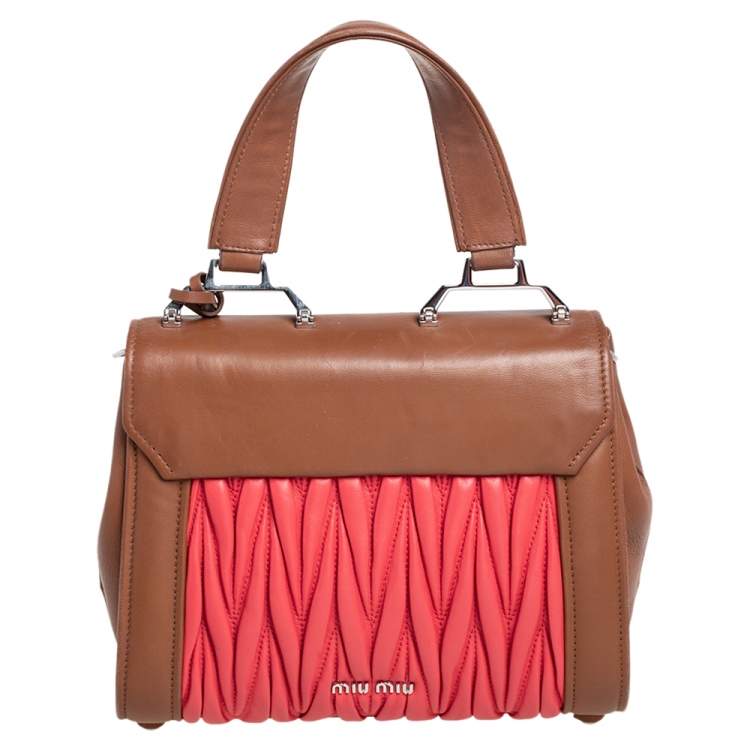 Pre Owned Miu Miu Brown/Coral Matelasse Leather Top Handle Bag