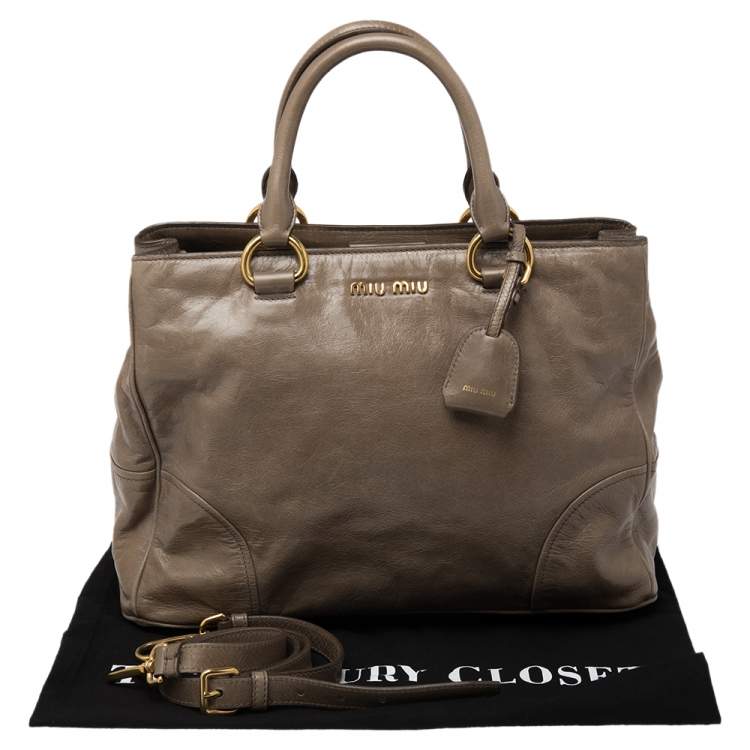 Pre Owned Miu Miu Beige Vitello Shine Leather Tote