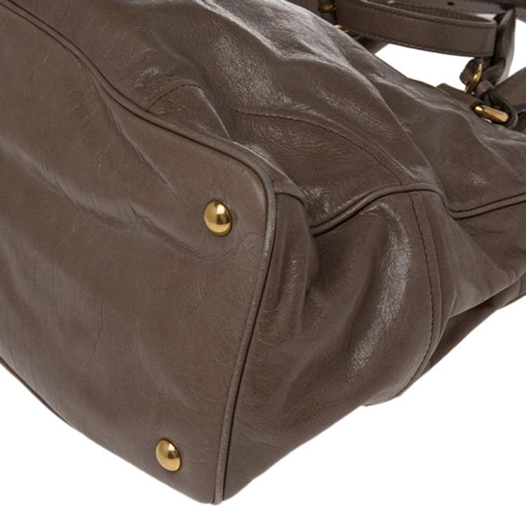 Pre Owned Miu Miu Beige Vitello Shine Leather Tote