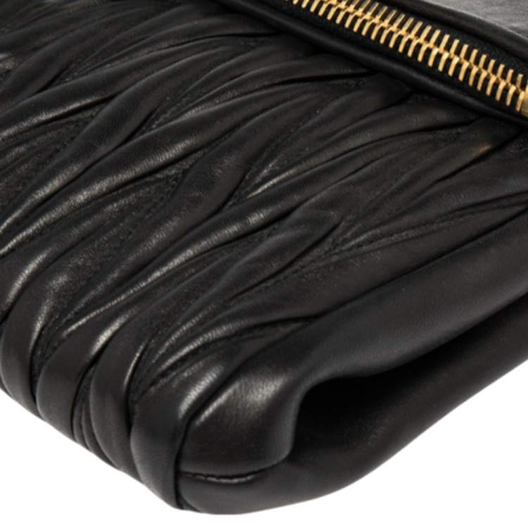 Pre Owned Miu Miu Black Matelassé Leather Fold Over Clutch