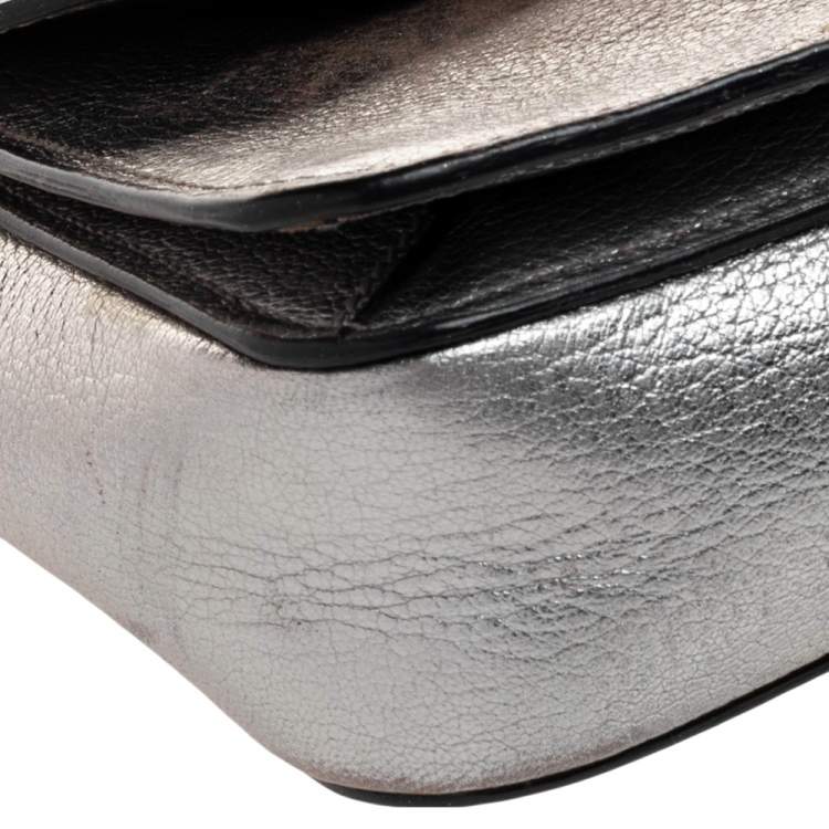 Pre Owned Miu Miu Grey/Silver Madras Leather Push Lock Shoulder Bag