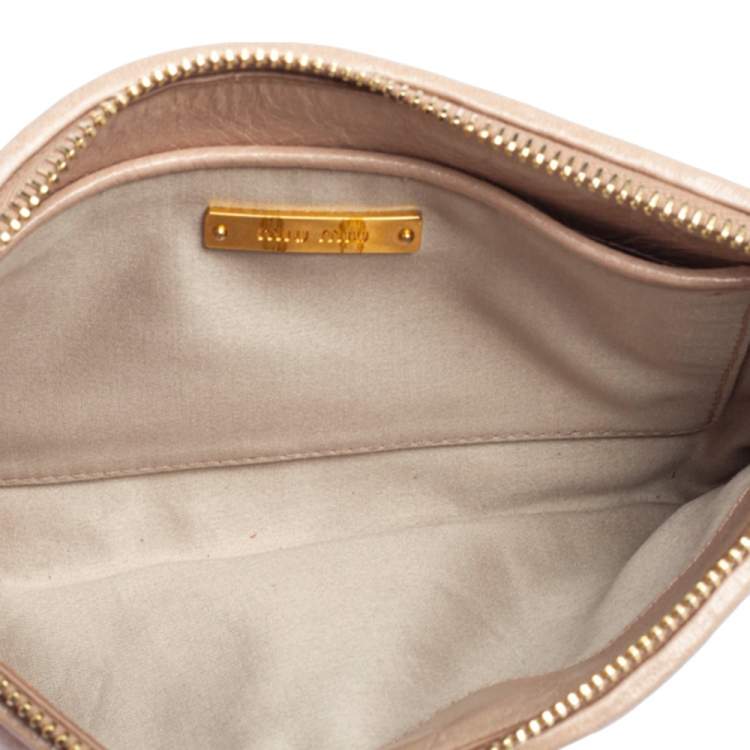 Pre Owned Miu Miu Beige Matelasse Lux Leather Zip Wristlet Clutch