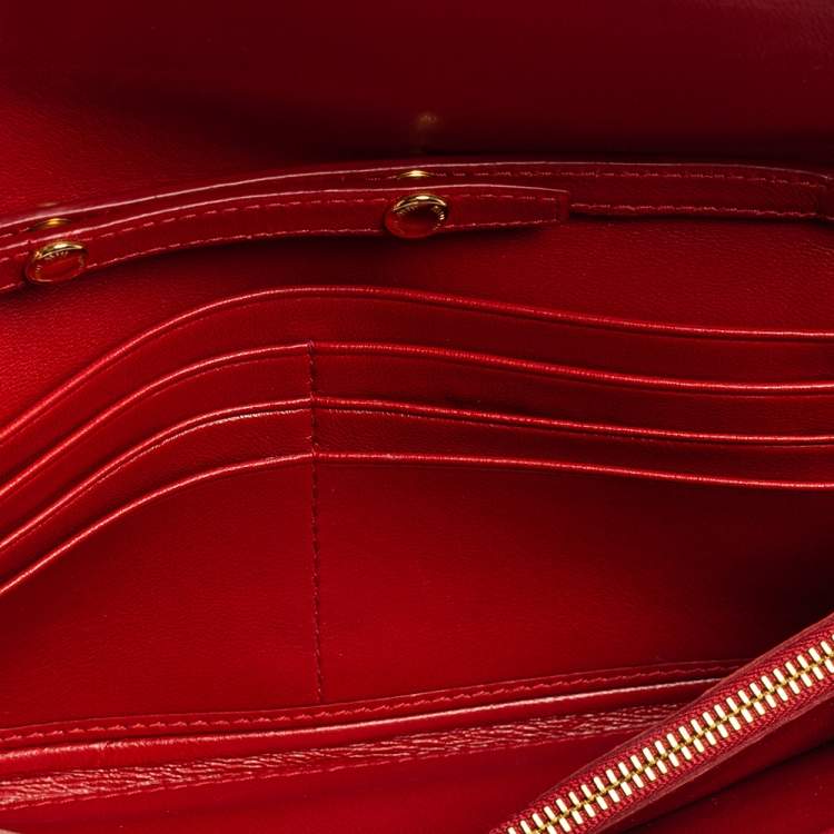Pre Owned Miu Miu Red Matelasse Leather Flap Wallet On Chain