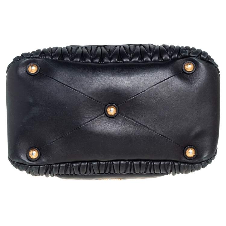 Pre Owned Miu Miu Black Matelassé Leather Push Lock Top Handle Bag