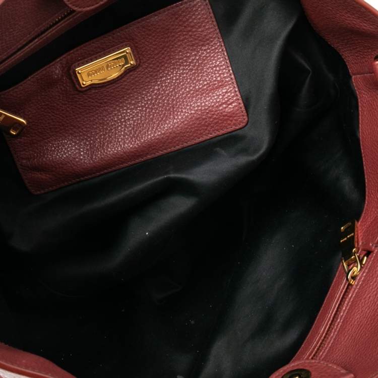 Pre Owned Miu Miu Red Grained Leather Shopper Tote