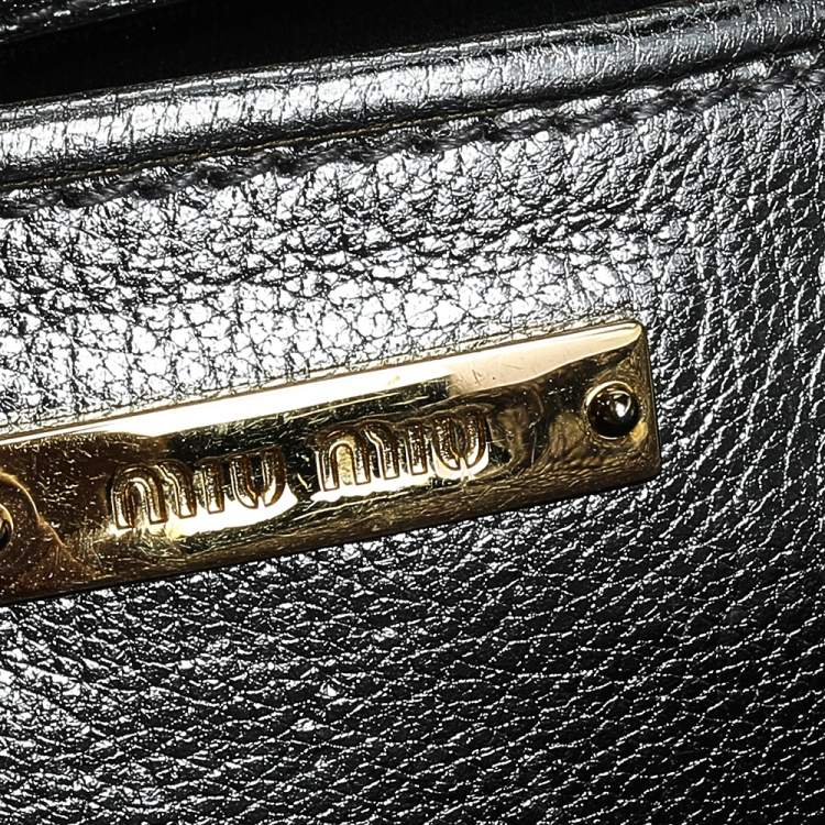 Pre Owned Miu Miu Metallic Silver /Grey Leather Crossbody Bag