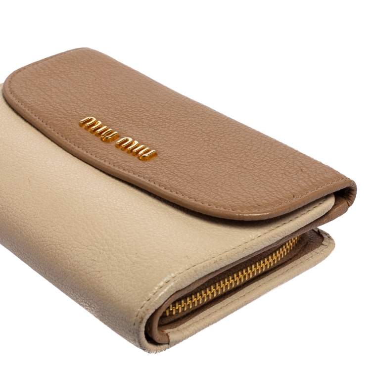 Pre Owned Miu Miu Two Tone Beige Leather Madras Compact Wallet