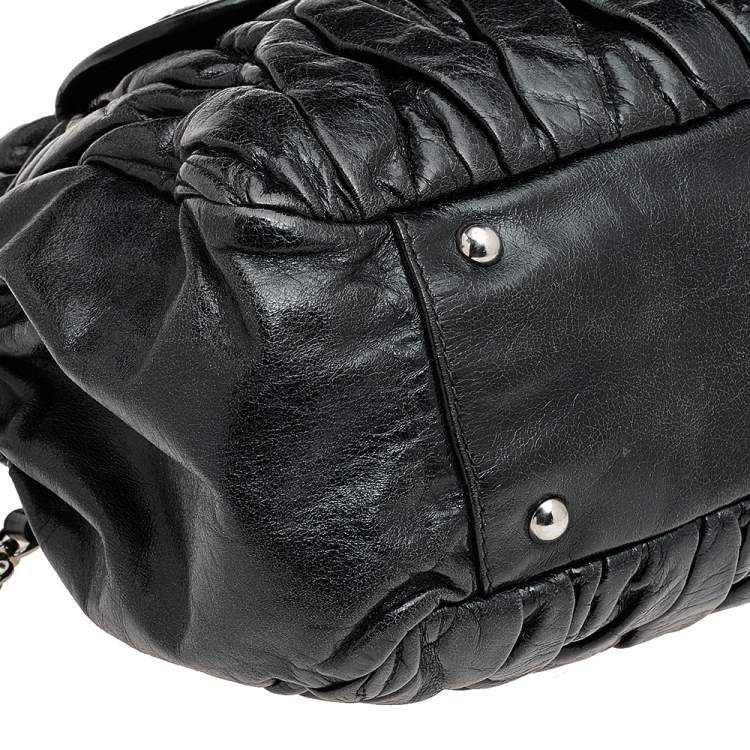 Pre Owned Miu Miu Black Matelasse Leather Tote