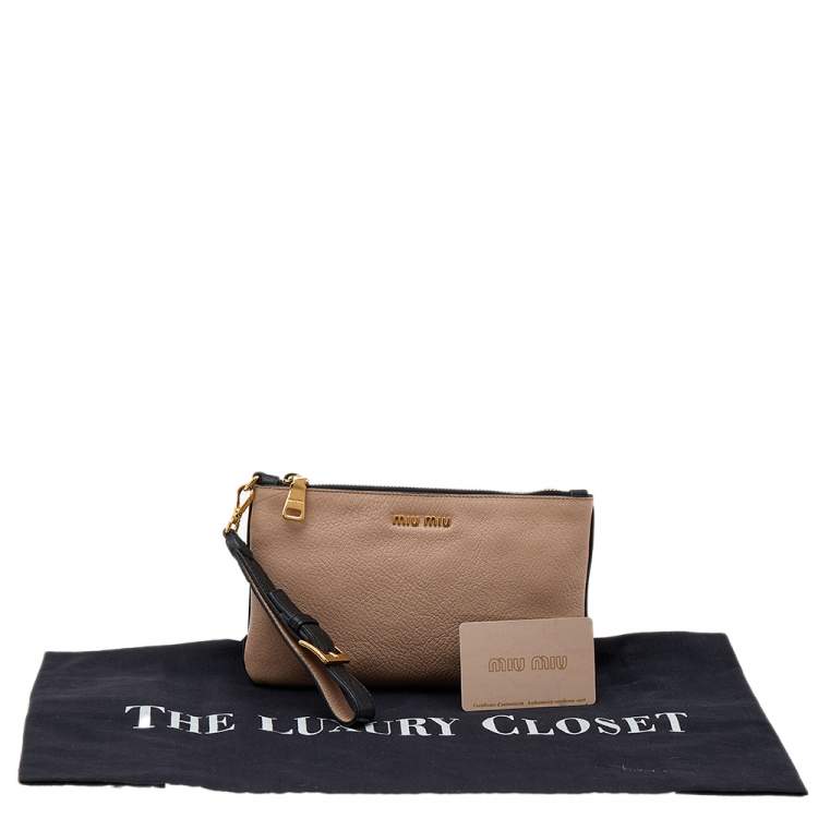 Pre Owned Miu Miu Beige/Black Madras Leather Wristlet Clutch