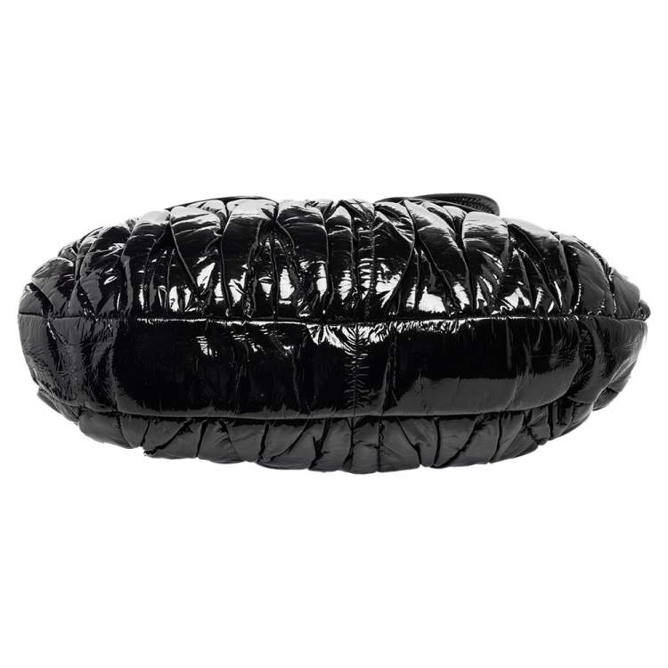 Pre Owned Miu Miu Black Matelassé Patent Leather Coffer Hobo