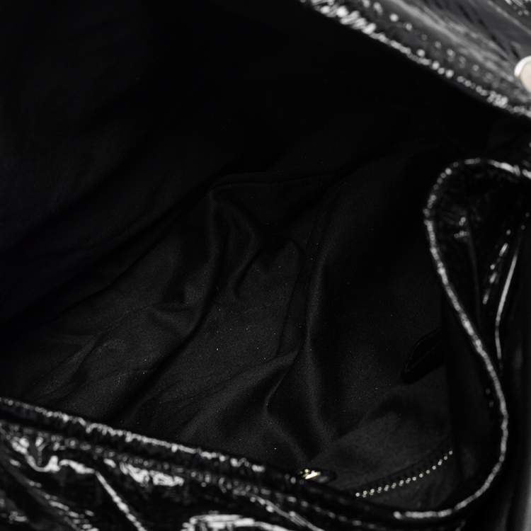 Pre Owned Miu Miu Black Matelassé Patent Leather Coffer Hobo