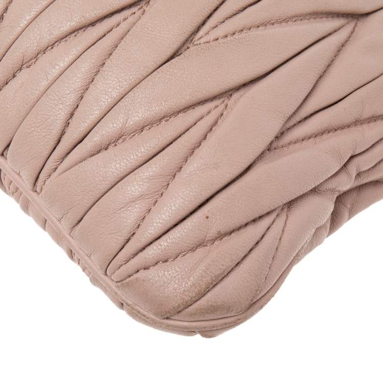 Pre Owned  Miu Miu Blush Pink Matelassé Leather Clutch 