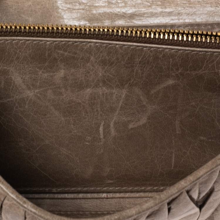 Pre Owned Miu Miu Pale Green Matelassé Leather Flap Continental Wallet