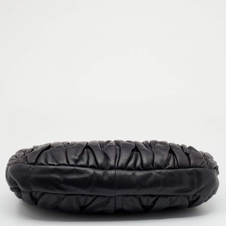 Pre Owned Miu Miu Black Matelassé Leather Coffer Hobo