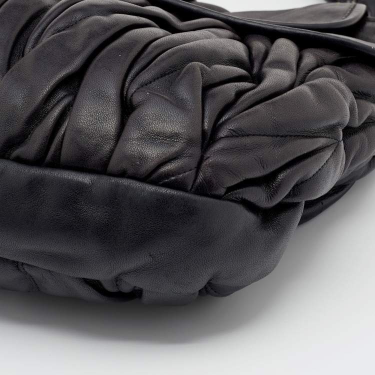 Pre Owned Miu Miu Black Matelassé Leather Coffer Hobo