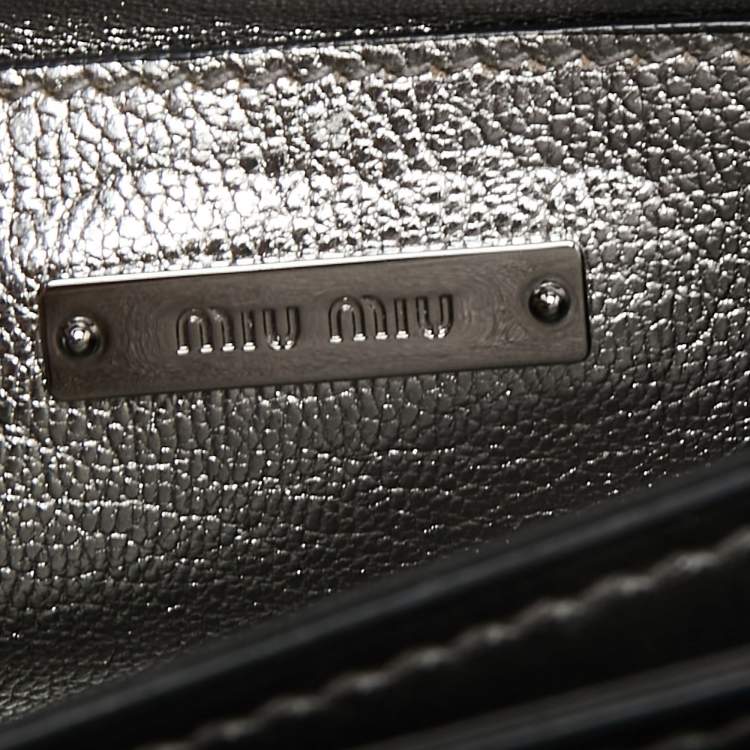 Pre Owned Miu Miu Metallic Silver Madras Leather Top Handle Bag