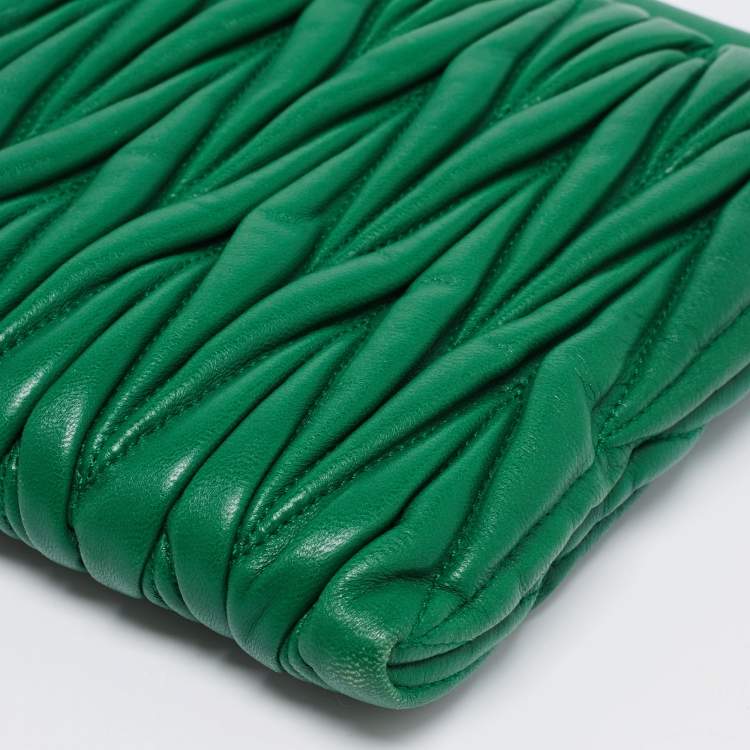Pre Owned Miu Miu Green Matelassé Leather Frame Clutch