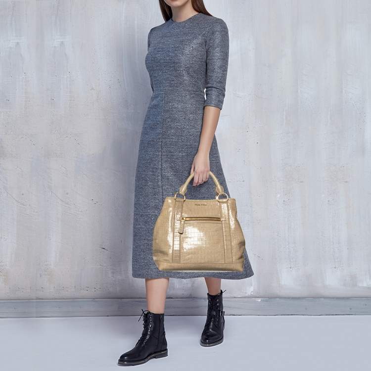 Pre Owned Miu Miu Beige Croc Embossed Patent Leather Front Zip Tote