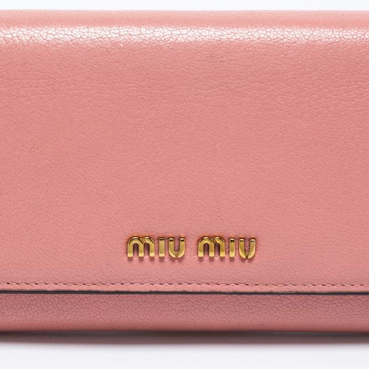 Pre Owned Miu Miu Pink Leather Logo Flap Continental Wallet