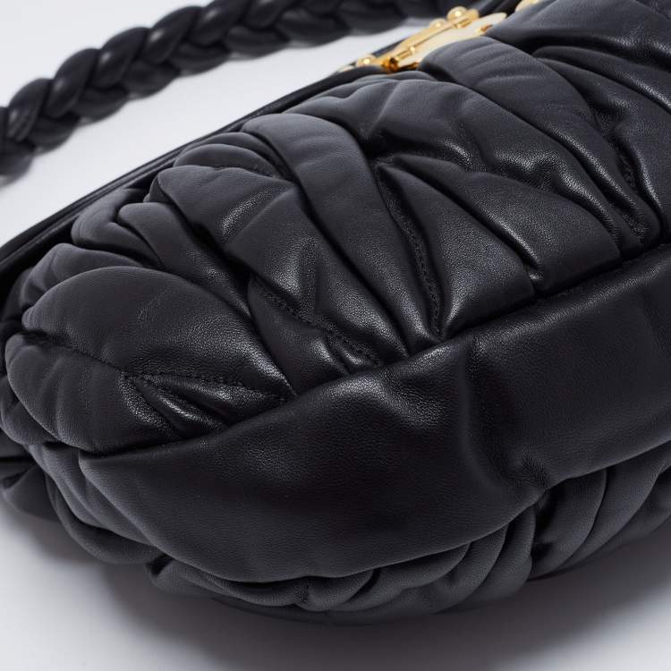 Pre Owned Miu Miu Black Matelassé Leather Coffer Hobo